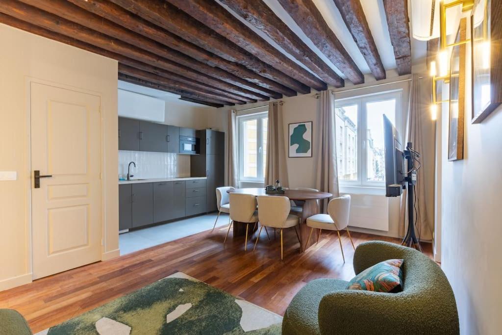 Coeur De - Grand Climatise 3 Br Appartement *