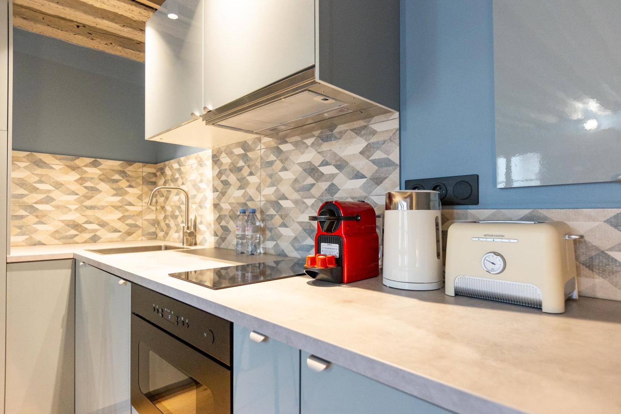 Appartement Coeur De - Grand Climatise 3 Br Parijs