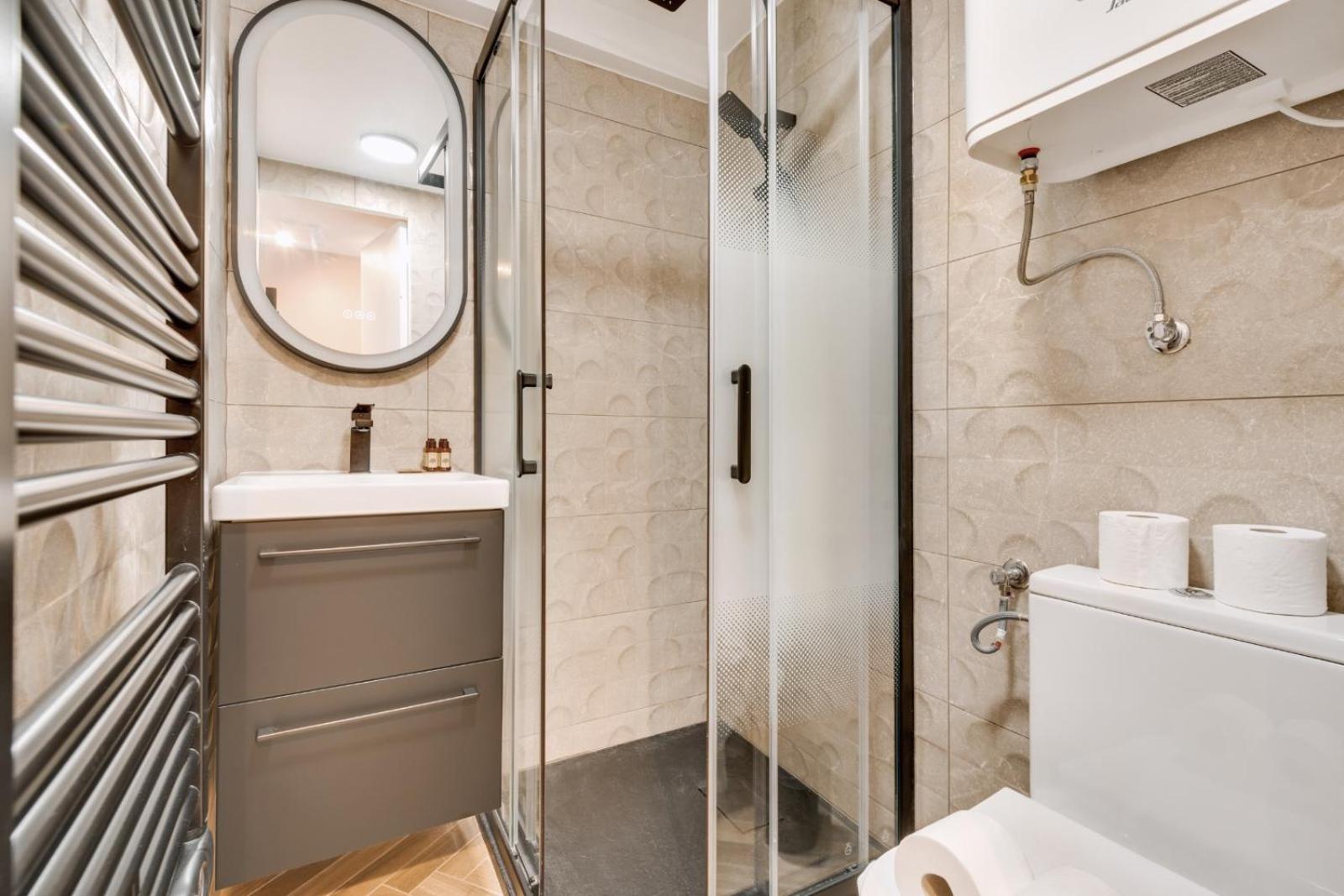 Appartement Coeur De - Grand Climatise 3 Br Parijs